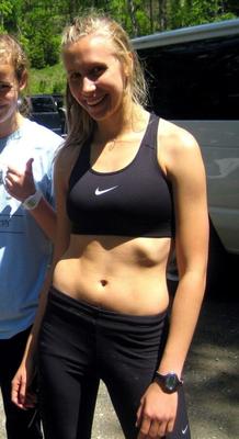 La nena deportiva Lindsay Sheaffer no desnuda