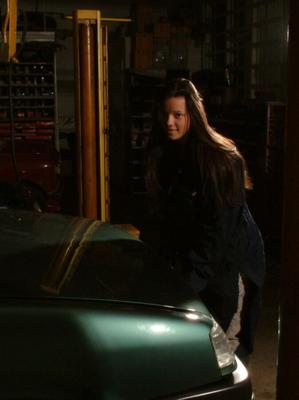 Kiki Teen Model – Garage