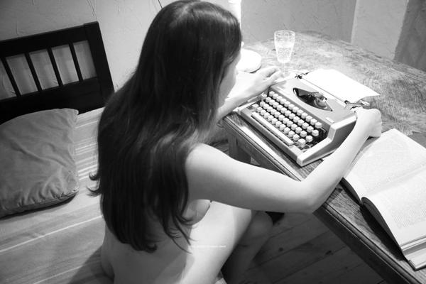 NIR_2024.06.18.Lilia.2.Máquina de escribir