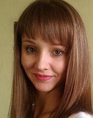 Beautiul kazaja Anastasia de Talty Kurdan después de su boda