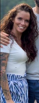 Sexy Petite Nicole, de Massachusetts, que fez GGW
