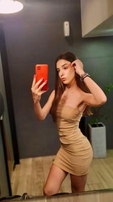 Serbe serré Salope Teen Isidora / Srbija Uska Klinka Isidora