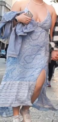 Braless Streetgirls