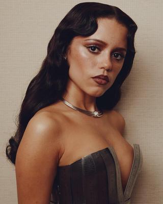 Jenna Ortega la Gala Met