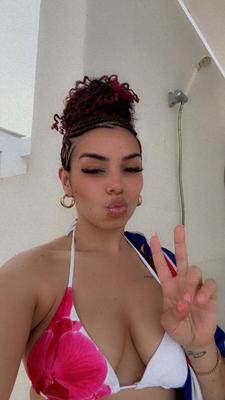 Tribute teen Tiphaine