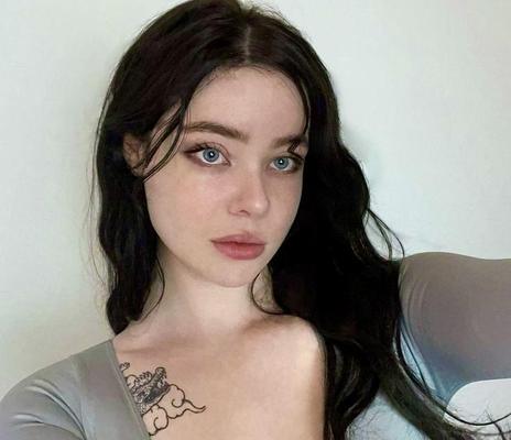 Okich Big Ass Boobs Pal magnifique fille anale mixte coups chauds