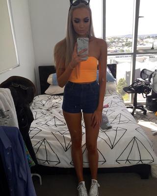 Aussie Uni Sluts and Bimbos