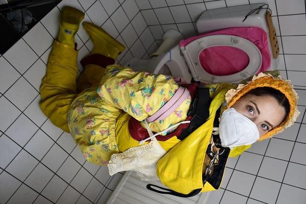 Deutsche Gumminutte Pouty Bocal