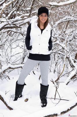 Nikki Sims Last Snow