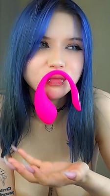 EVELYYN 