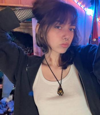 Vivianna yo goth webslut exposto