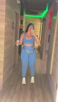 Nicolle Caroline