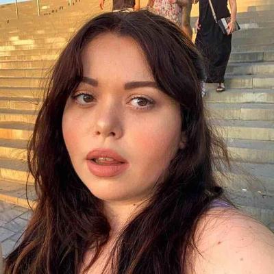 Lucia gigante culo pequeñas tetas lindas bbw chica mezcladas fotos calientes