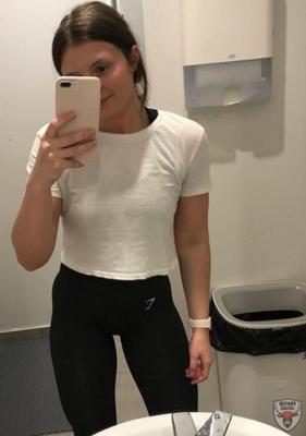 Tight amateur brunette teen