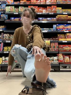 Teen Feet 