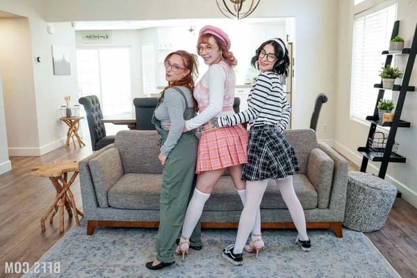 BFFS AVA SINCLAIR A FUCKing Great Girlsの午後
