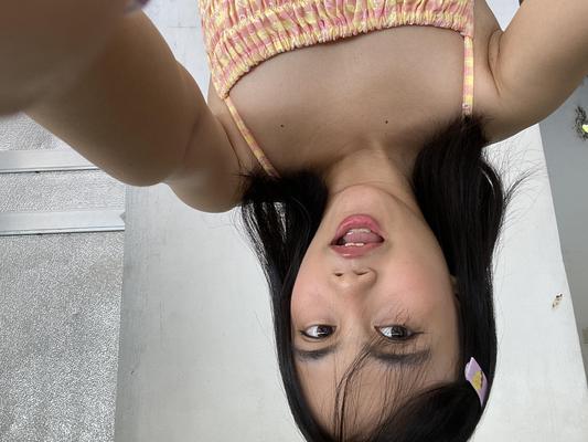 アジアの十代のセクシーな脇の下