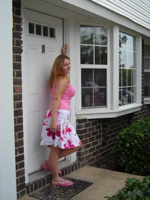 Chubby young wife taking naughty pics at home